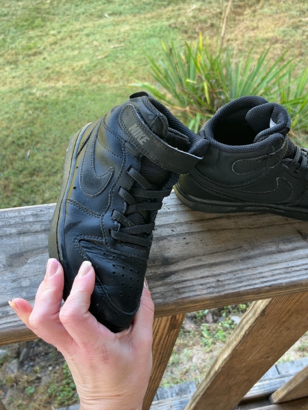 Nike Kids Black High-Top Hook-and-Loop Sneakers